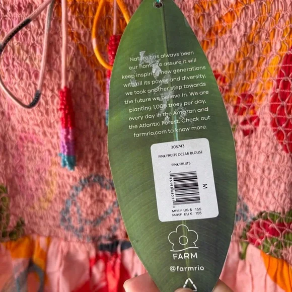 FARM RIO Women's Mixed Fruit Smocked Bodice
Top Pink Multi Size M NWT - Picture 7 of 9